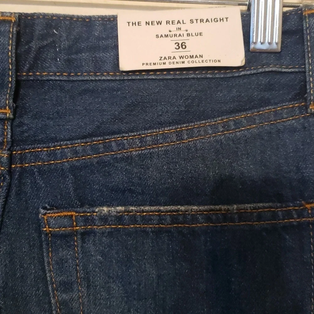 ZARA WOMAN THE REAL STRAIGHT HIGH RISE JEAN - Picture 8 of 12
